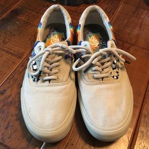 Vans desert era